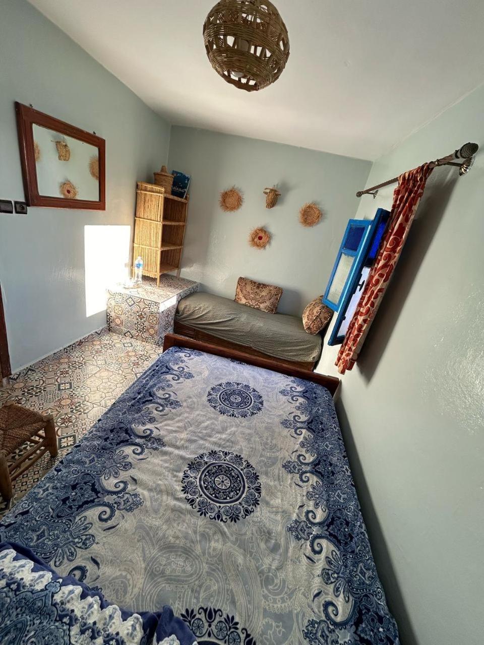 Apartment Center *